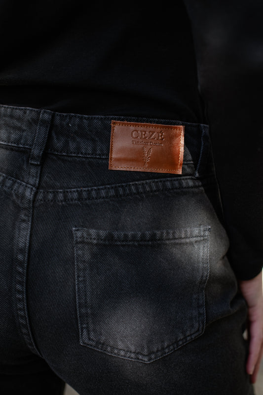 Jeans Bordeaux Negro